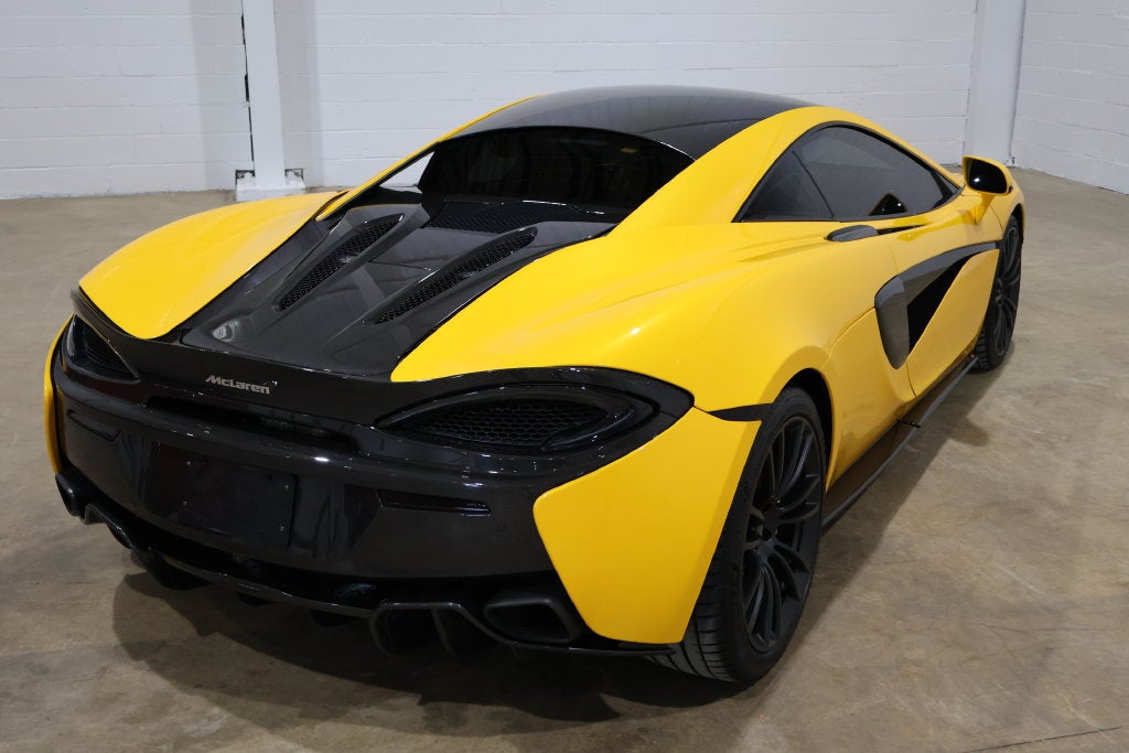2016 McLaren 570S Base
