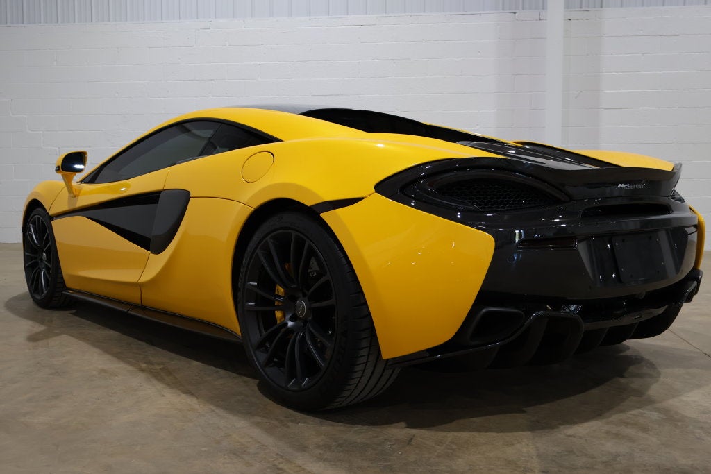 2016 McLaren 570S Base