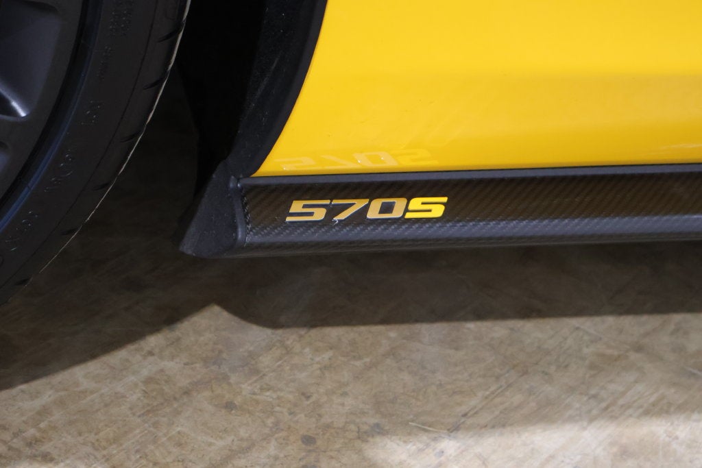 2016 McLaren 570S Base