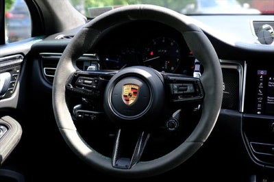 2023 Porsche Macan GTS
